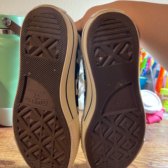 **SOLD** Converse platform - Picture 4 of 5